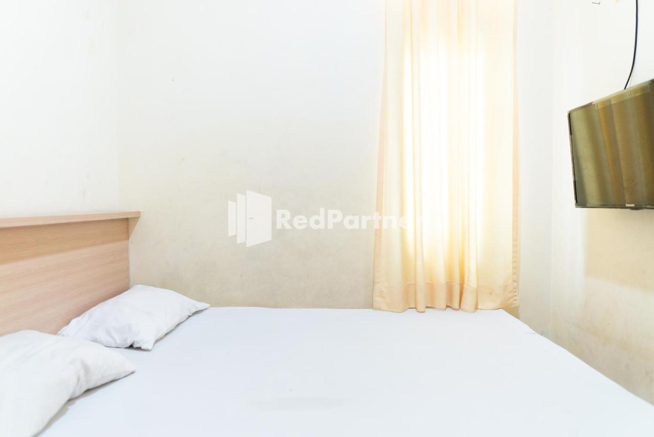 Guest House Dhome 1 Syariah Redpartner バンダールランプン エクステリア 写真