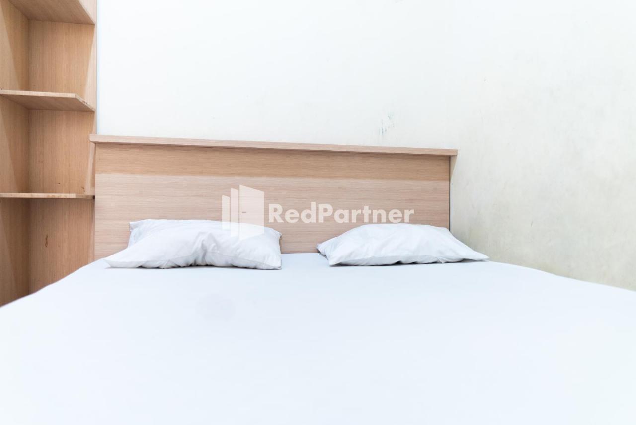 Guest House Dhome 1 Syariah Redpartner バンダールランプン エクステリア 写真